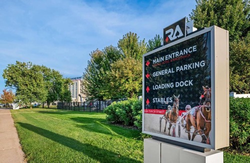 Columbus Hotel | Running Aces Hotel & Casino, Trademark Collection by Wyndham