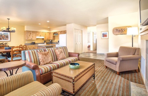 Klamath Falls Resort | Running Y Resort 2bdr