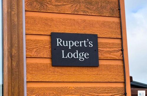 Mullacott Apartment | Rupert's Lodge