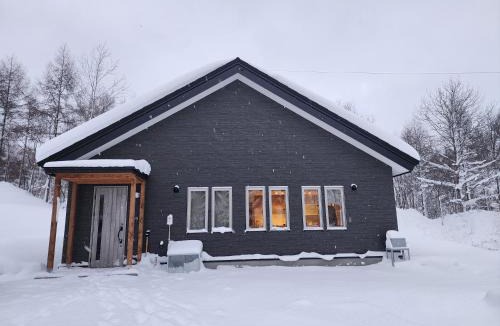 Rusutsu House | RuPow Lodge - walking distance to Rusutsu Resort