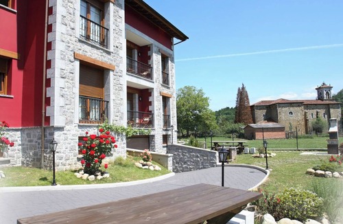 Corao Apartment | Rural Apartments La Viña (Apartment number 6)