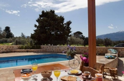 Apokoronas Villa | Rural Stone Villa with private pool and mountain views near local sandy beaches!