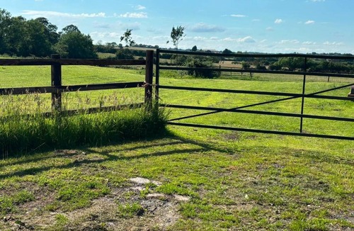 Poundon Apartment | Rural Studio Annexe - Silverstone and Bicester Village