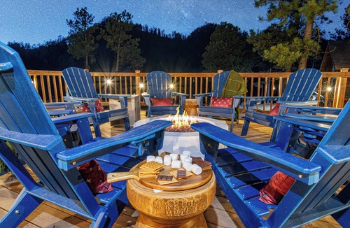 Keystone Cabin | Rushmore Retreat - View of Mt Rushmore + Hot Tub + Game Room