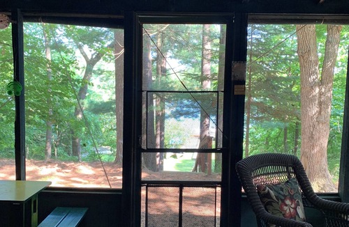 Waupaca Cottage | Rustic 1920s Lakefront Cabin with 2 Bedrooms + Sleeping Porch