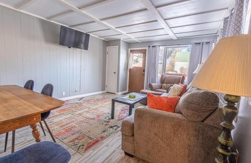 Laramie House | Rustic 2 Bedroom Boho Apartment
