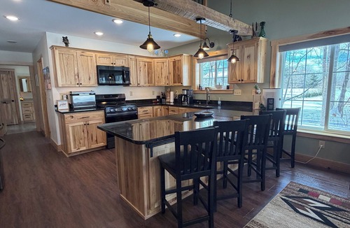 Mount Gilead House | Rustic 3-BR Home. Wooded Setting w/Private Pond and Trail.