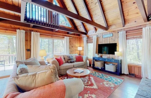 Swanton Ski Chalet | Rustic 4BR Chalet - MOUNTAIN VIEW - Swanton