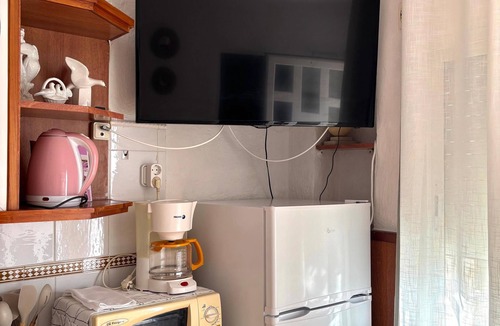 Deltebre House | Rustic and bright house