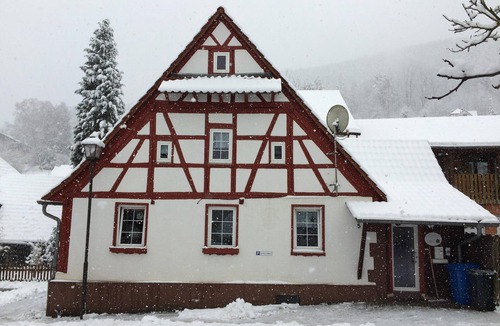 Nothweiler House | Rustic and cosy frame house in the middle of the Palatinate forest