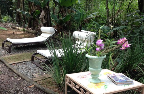 Embu das Artes House | Rustic and elegant country house with charming and cozy decor.