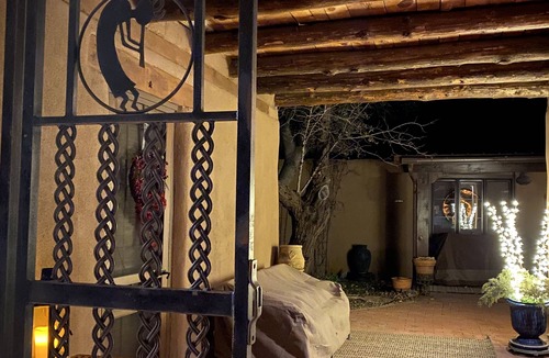 Tyrone Apartment | Rustic and luxurious self-catering suite.
