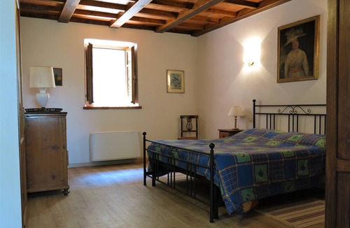 Parrano Apartment | Rustic apartment in the green heart of Italy