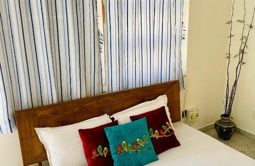 Paota House | Rustic bedroom w/ kitchenette in prime location