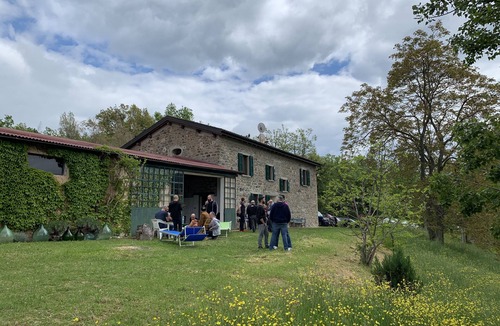 Villa di Sassonero House | Rustic between oaks and tamarisks, in the Valle Del Sillaro.