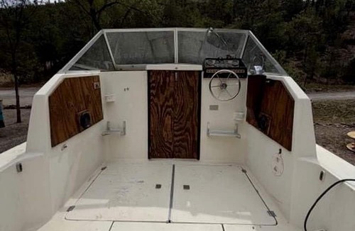 Mayhill Boat Rental | Rustic Boat Glamping Retreat with Mountain Views near Rio Peñasco in Mayhill, New Mexico