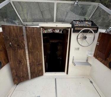 Mayhill Boat Rental | Rustic Boat Glamping Retreat with Mountain Views near Rio Peñasco in Mayhill, New Mexico