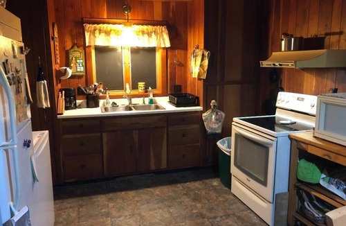 Nashville House | Rustic but comfortable private cabin in the woods. NOTE: 31 day minimum stay.
