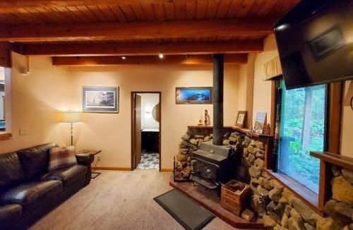North Douglas House | Rustic Cabin & A-Frame w Firepit