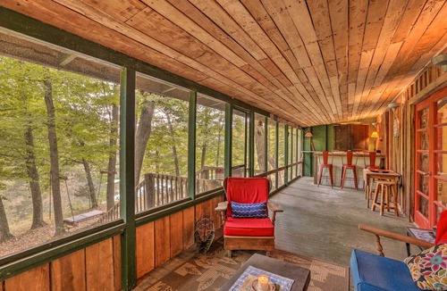 Burlington Cabin | Rustic Cabin in the Woods: 2-Acre Fishing Pond!