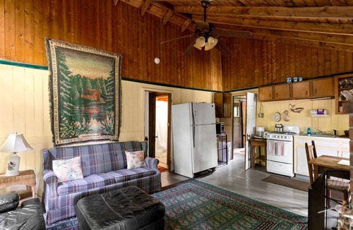 Lyme Cabin | Rustic Cabin in the Woods with Fireplace Ideal for Families near Hanover, New Hampshire