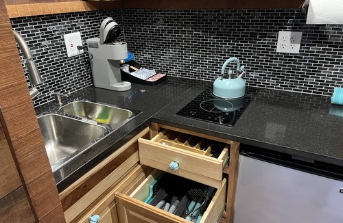 Raccoon Ridge Cabin | Rustic Cabin on the rapids of Toccoa River