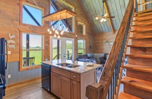 Ramer Hotel | Rustic Cabin Retreat with Fishing, Hiking & Outdoor Adventures