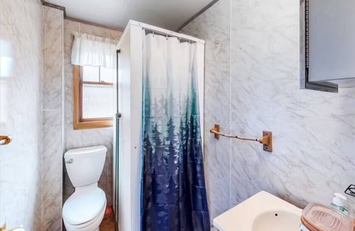 Greenville Cabin | Rustic Camp- Direct ATV Access*Pet Friendly*Lake Access*Community Dock