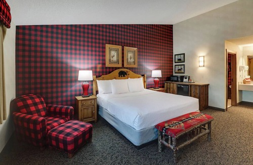 St. Joseph Hotel | Rustic Charm Meets Modern Comfort near Pony Express Museum