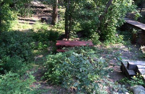 Groom Creek Cabin | RUSTIC & CHARMING CABIN ON GROOM CREEK. NO EXTRA CLEANING FEES !