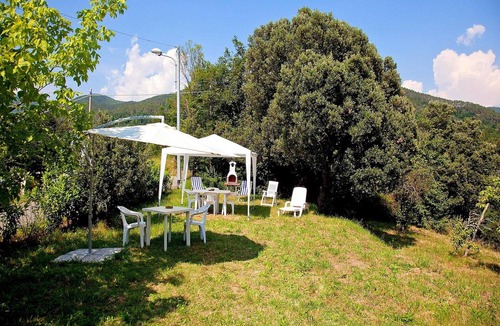 Sesta Godano Villa | Rustic Cottage Charm in Liguria