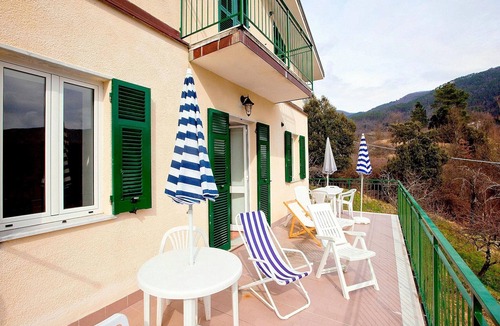 Sesta Godano Villa | Rustic Cottage Charm in Liguria