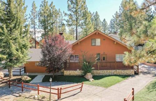 Summit Estates House | Rustic Cottage Snow Summit