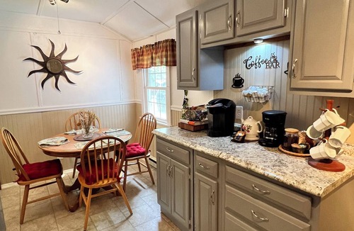 Smallwood Cottage | Rustic & Cozy little cabin in the whimsical hamlet of Smallwood
