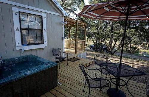 Wimberley Cabin | Rustic Dog-Friendly Cabin with Private Deck and Hot-Tub in Texas