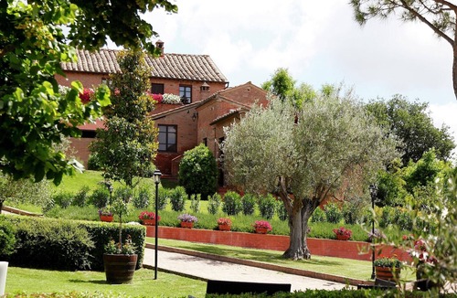 Ferretto Villa | Rustic Elegance in Montepulciano