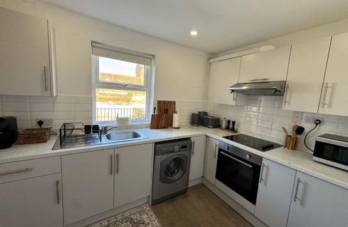 Ipswich Apartment | Rustic Elegance Town Centre Flat