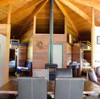 Waioneke Ski Chalet | Rustic farm chalet on lifestyle farm block