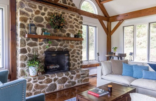 Hood Other | Rustic Farmhouse on Large Farm with Mountain & River Views