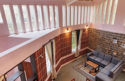 Hosur Villa | Rustic Farmpool