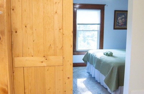 Van Wert Other | Rustic Five Oaks Farmhouse