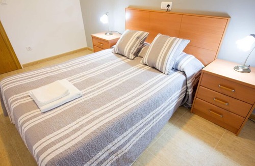Teruel House | Rustic getaway complex Teruel