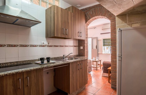 San Ambrosio Apartment | Rustic Holiday Apartment "Casa La Costanilla A" with Rooftop Terrace