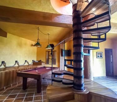 Valle de Bravo House | Rustic house with stunning lake view