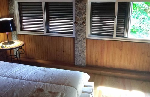 Sao Jorge de Selho House | Rustic House With Pool and Barbecue