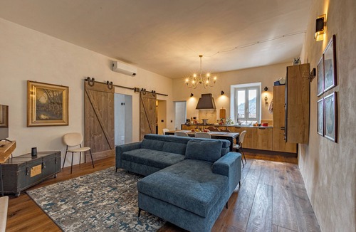 San Gregorio da Sassola Apartment | "Rustic Rome Retreat: Countryside Charm & Weekend Getaway"