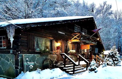 Lisbon House | Rustic Log Cabin #6 - "Fireside" Near Franconia Notch State Park