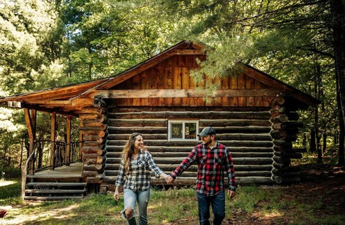 Penn Yan Cabin | Rustic Log Cabin, Ideal for a New York Glamping Getaway