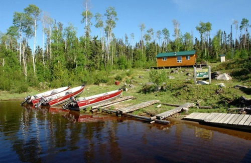 Thunder Bay Cabin | Rustic Log Cabin Rental for Six on D'Alton Lake in Thunder Bay, Ontario