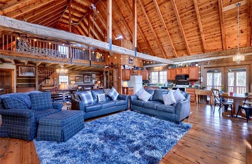 Logan House | Rustic Log Cabin Rental in Logan, Ohio, for Dreamy Glamping Stays in Hocking Hills